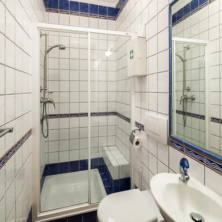 Seasise In * Benagil