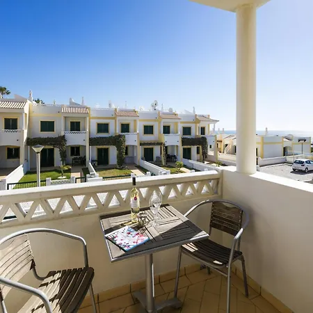 Seasise In * Benagil